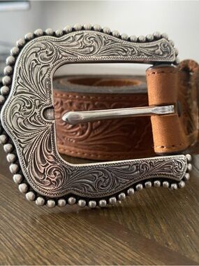 Tony Lama Tooled Brown Leather Belt with Engraved Silver Buckle